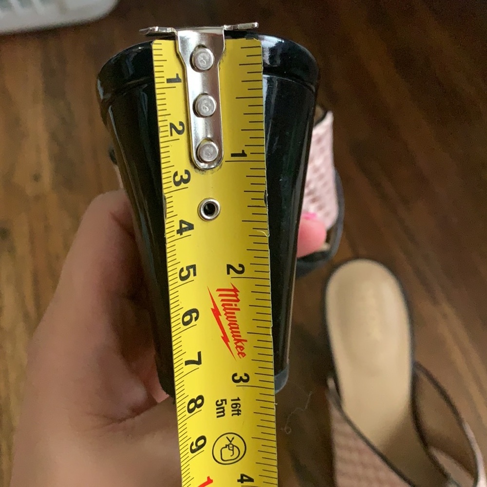 ✨BRAND New Geox
Women's D Eudora B Mules Size 8✨ - Picture 16 of 17